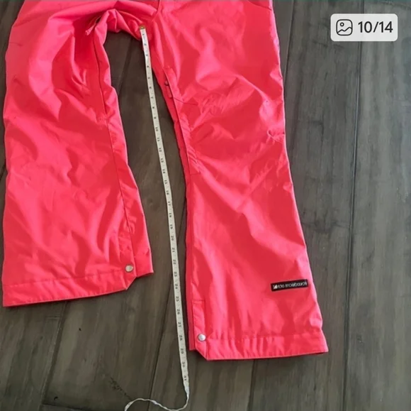 Ride Snowboards Coral Pink Ski and Snowboard Pants - Size Large - Picture 10 of 14